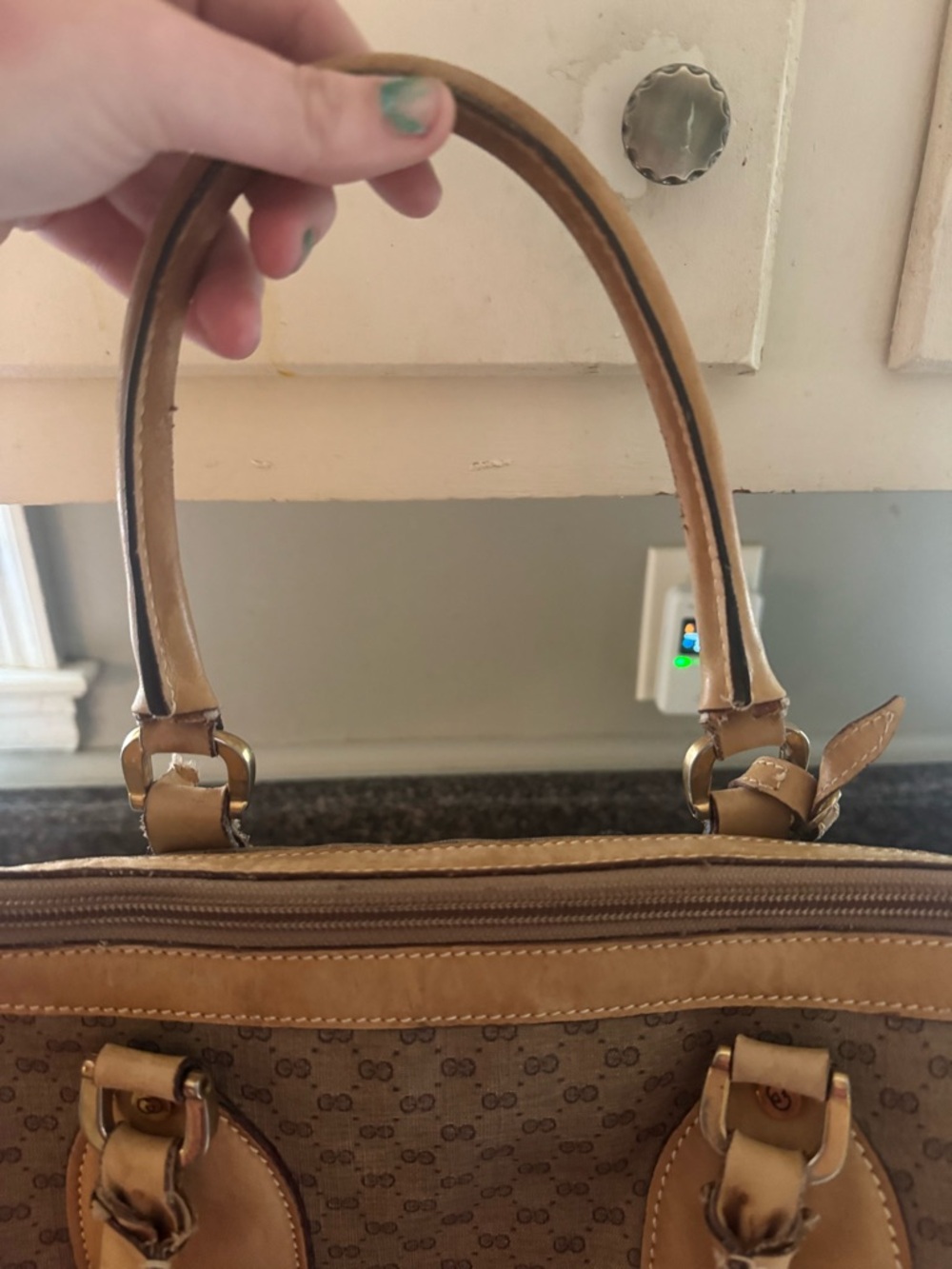 VTG Gucci Brown Monogram Travel Tote with Tan Leather Trim - Picture 5 of 16